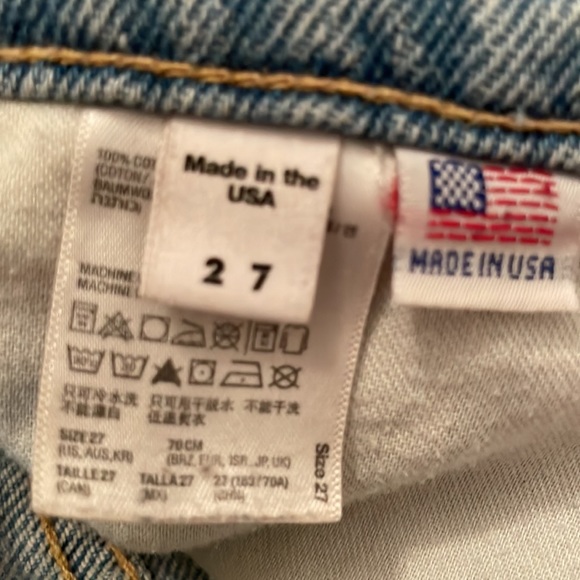 AMERICAN APPAREL Light Wash Distressed Cotton High-Rise Jean Shorts Size 27 - Picture 4 of 6